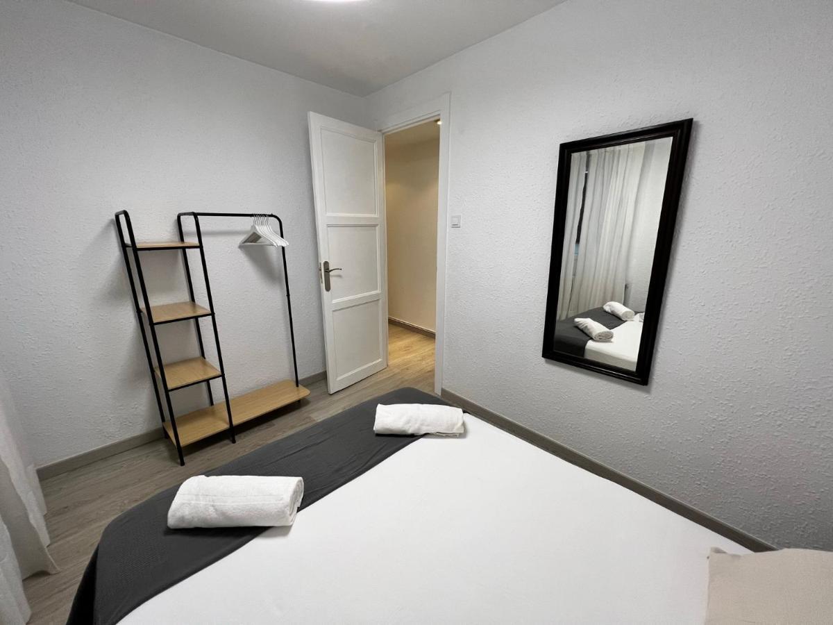 Apartamenticos La Paz I Saragossa Exterior foto